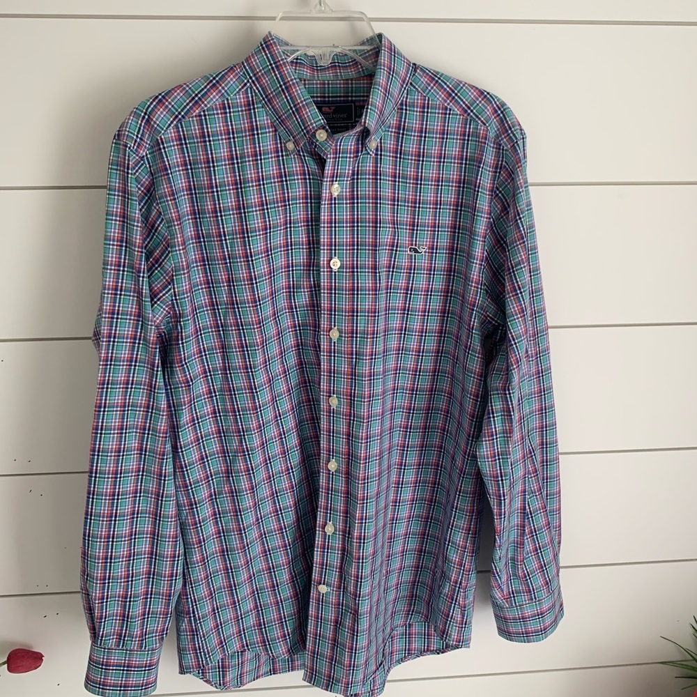 vineyard vines button down size med